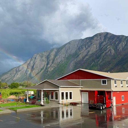 Keremeos Orchard View Motel المظهر الخارجي الصورة